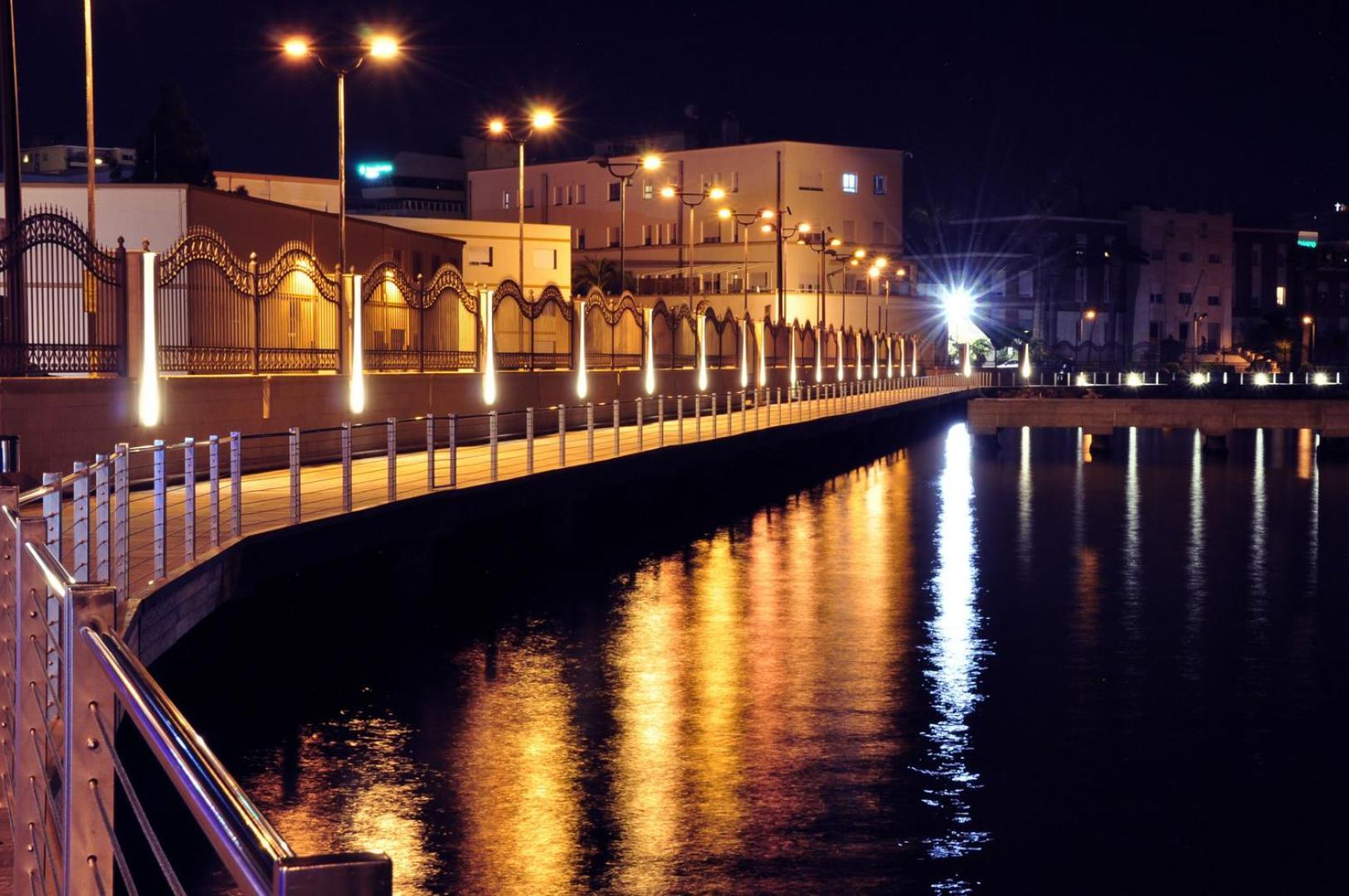 Bright Port View Apartment- Free Parking Cagliari Buitenkant foto