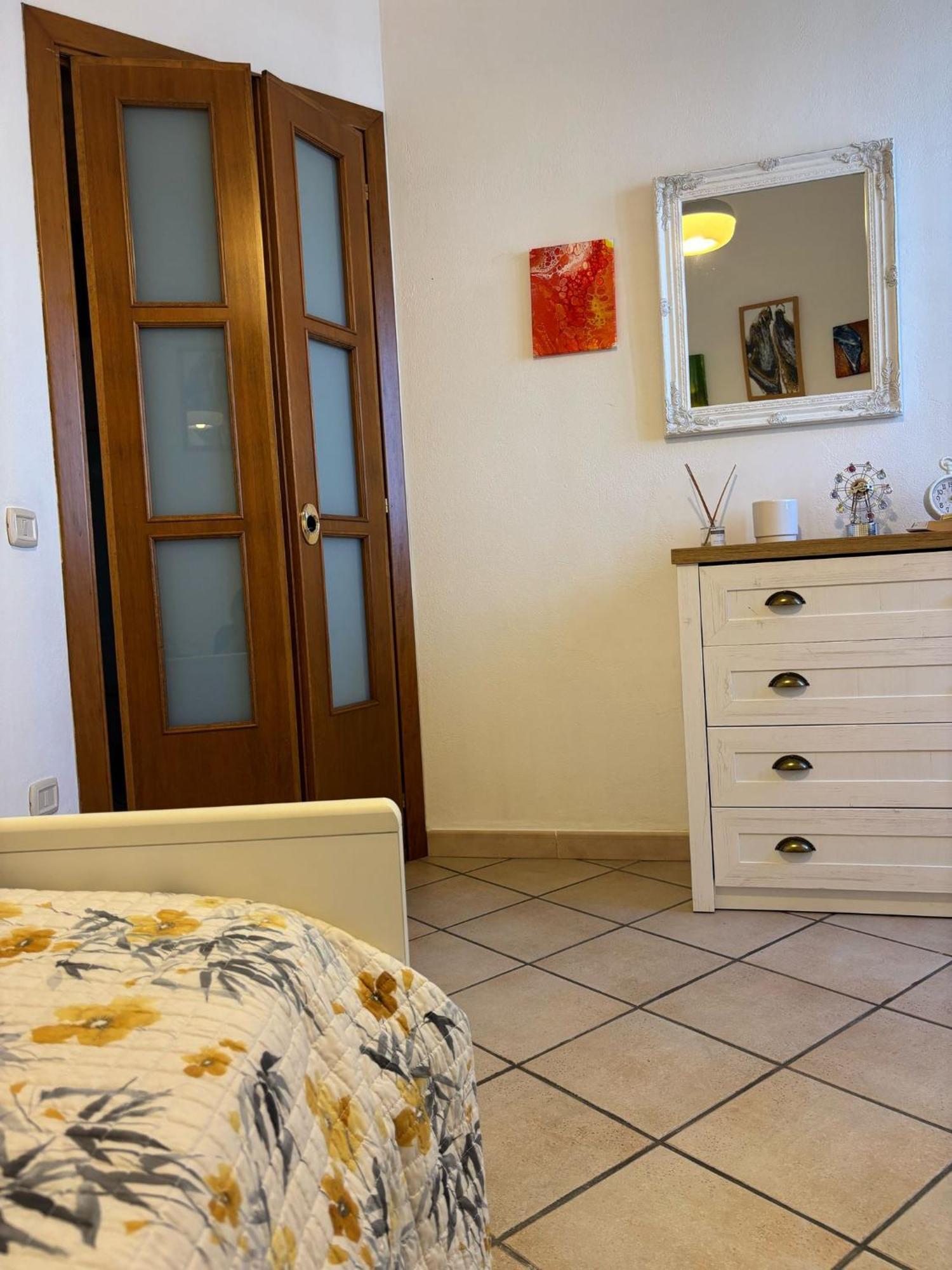 Bright Port View Apartment- Free Parking Cagliari Buitenkant foto